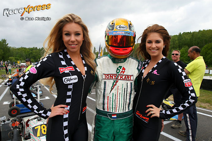 Leroy Jagesar en racexpress gridgirls; the winner takes it all